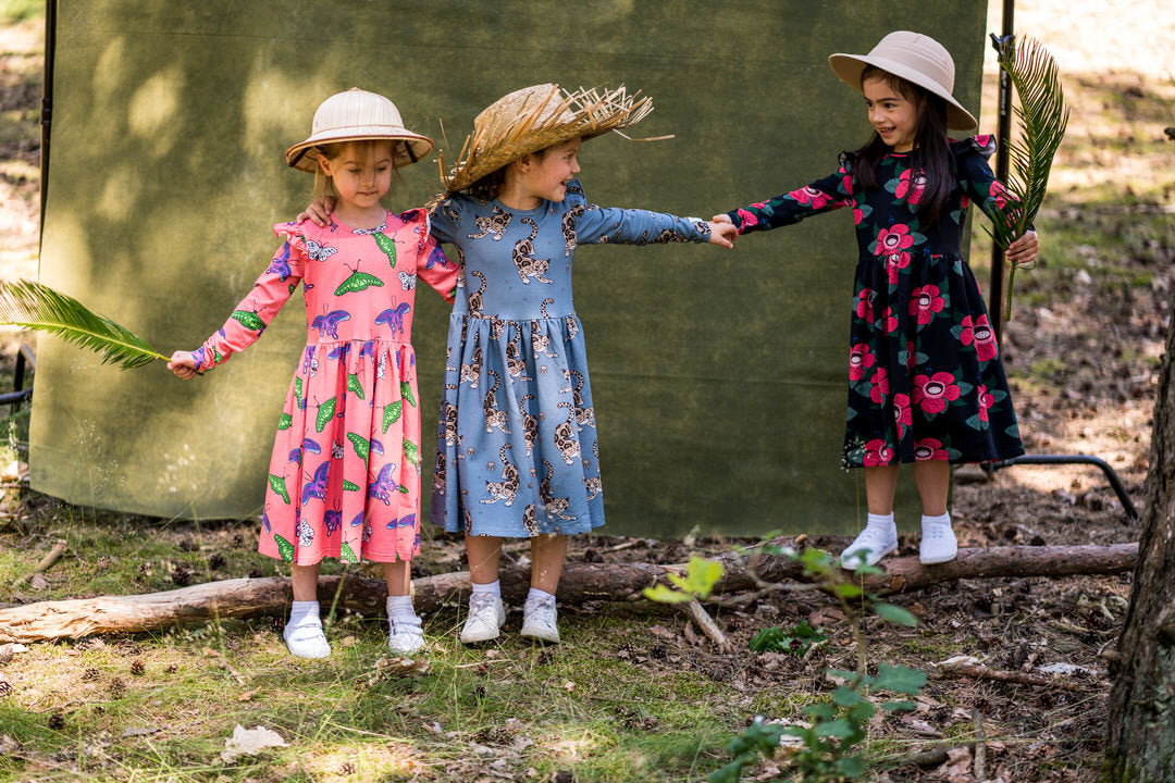 Mullido Langarm Kleid Coral Butterflies