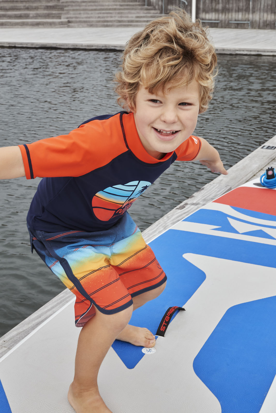 Color Kids Kurzarm Shirt UV40+ Blau-orange