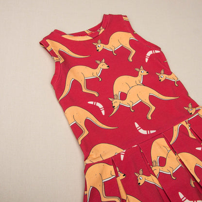 Mullido ärmelloses Kleid Känguru rot