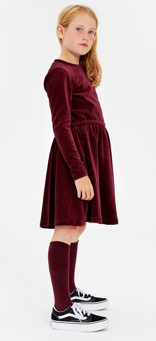 THE NEW Cord Kleid TNDEMI Winetasting